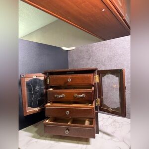 Elegant Wooden Jewelry Organizer